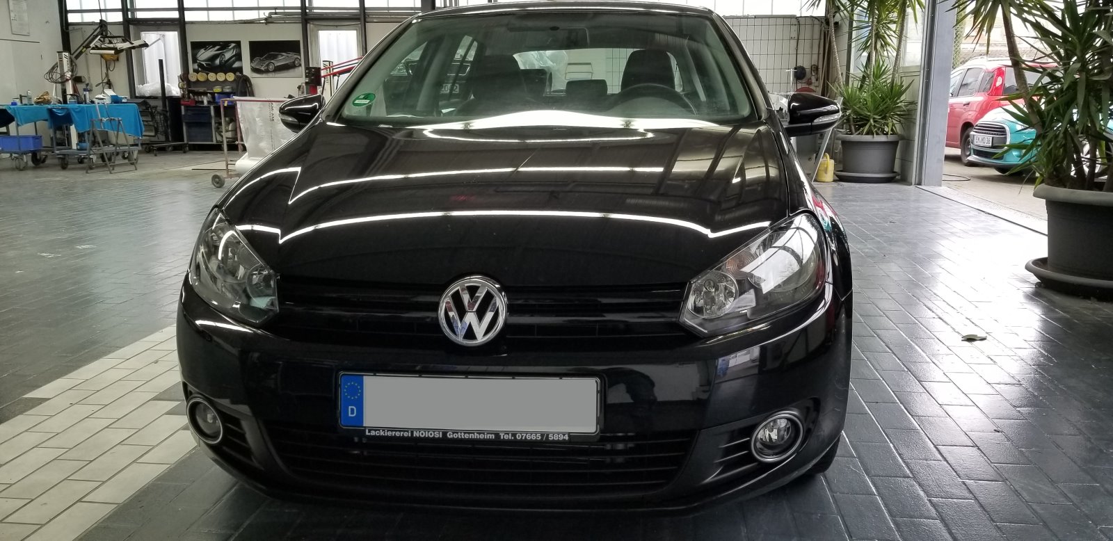 golf-frontschaden-lackiererei-noiosi-freiburg-20